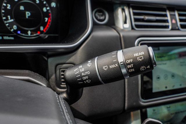 Photo of 2022 Fuji White Land Rover Range Rover
