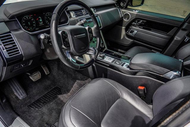 Photo of 2022 Fuji White Land Rover Range Rover