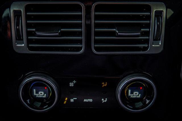 Photo of 2022 Fuji White Land Rover Range Rover