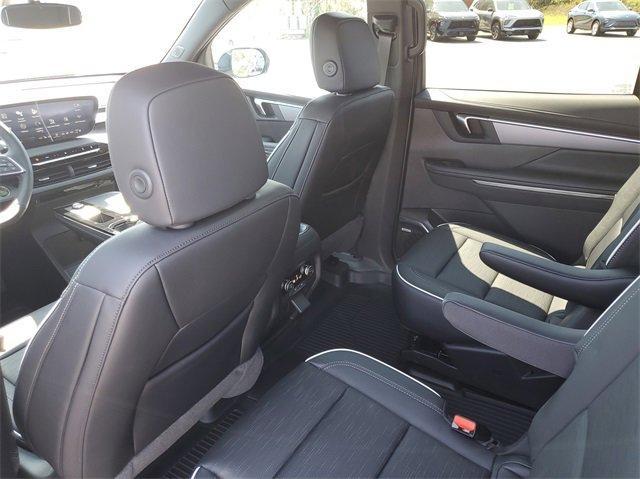 Photo of 2025 Black Buick Enclave