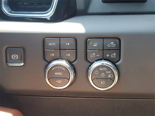 Photo of 2025 Blue GMC Sierra 2500