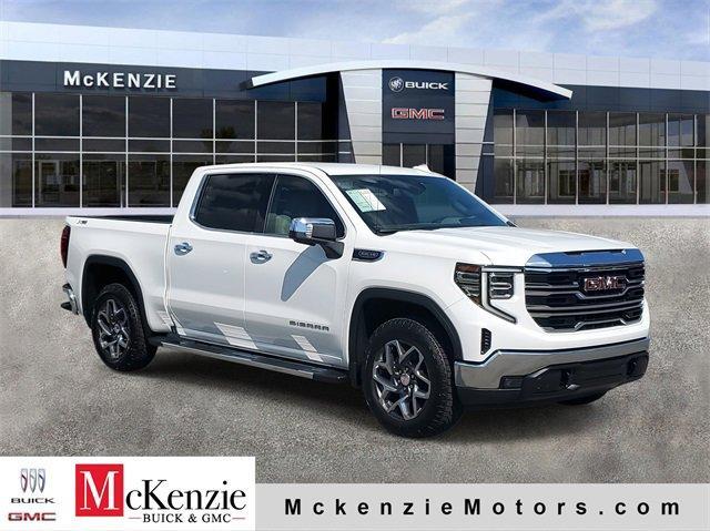 Photo of 2026 White GMC Sierra 1500