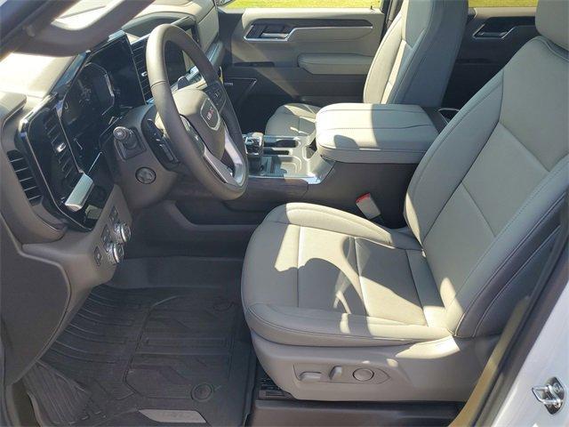 Photo of 2026 White GMC Sierra 1500