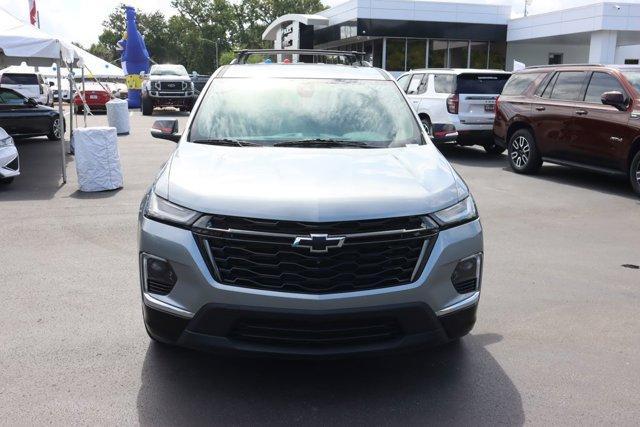 Photo of 2023 Sterling Gray Metallic Chevrolet Traverse