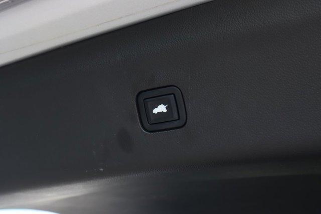 Photo of 2021 Quicksilver Metallic Buick Enclave