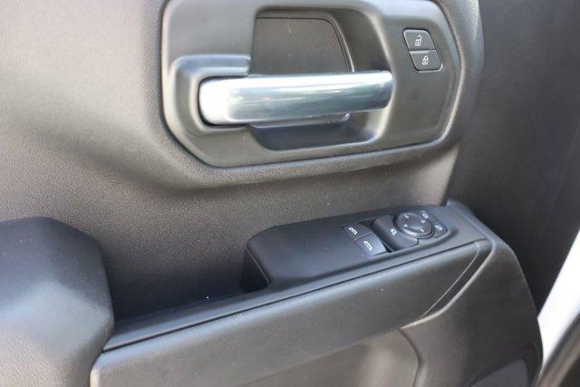Photo of 2025 Summit White GMC Sierra 2500