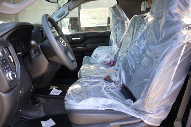 Photo of 2025 Summit White GMC Sierra 2500