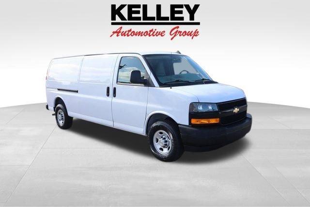 Photo of 2023 Summit White Chevrolet Express 2500