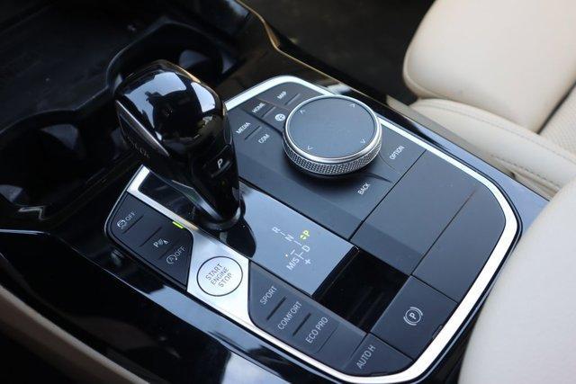 Photo of 2022 Alpine White BMW X3