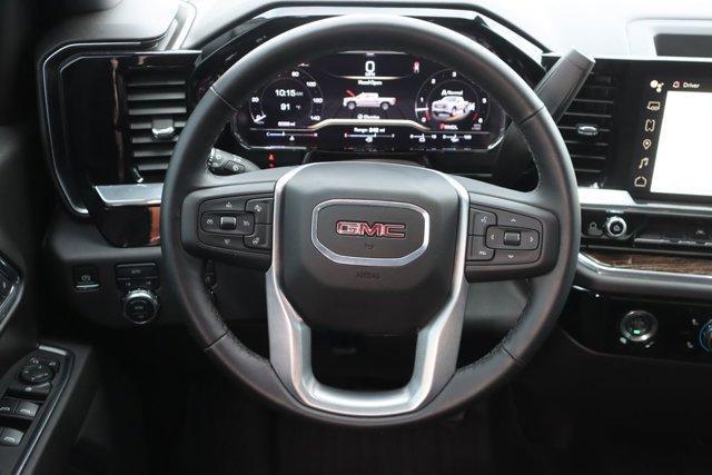 Photo of 2024 Summit White GMC Sierra 1500