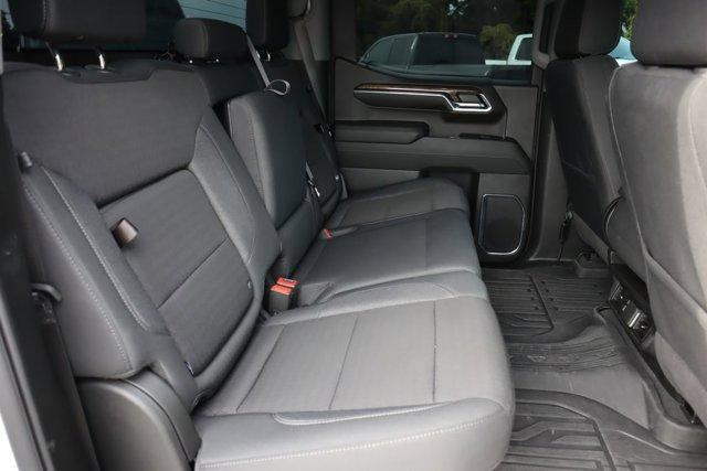 Photo of 2024 Summit White GMC Sierra 1500