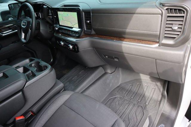 Photo of 2024 Summit White GMC Sierra 1500