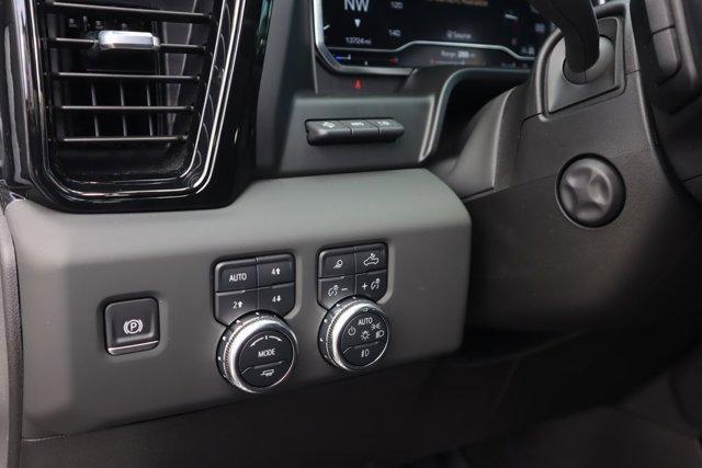 Photo of 2025 Summit White GMC Sierra 1500