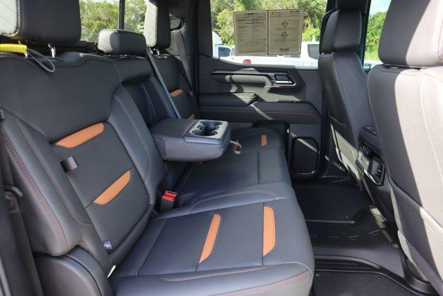 Photo of 2025 Summit White GMC Sierra 1500