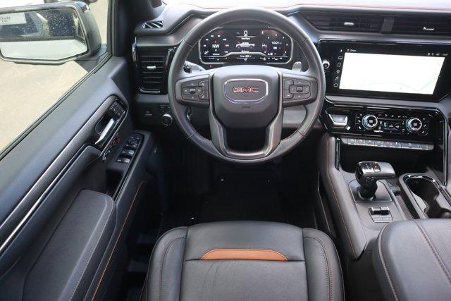 Photo of 2025 Summit White GMC Sierra 1500