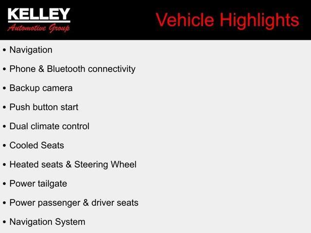 Photo of 2021 White Toyota Venza