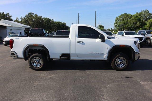 Photo of 2024 Summit White GMC Sierra 2500