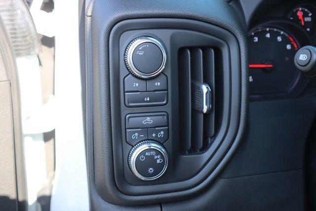 Photo of 2024 Summit White GMC Sierra 2500
