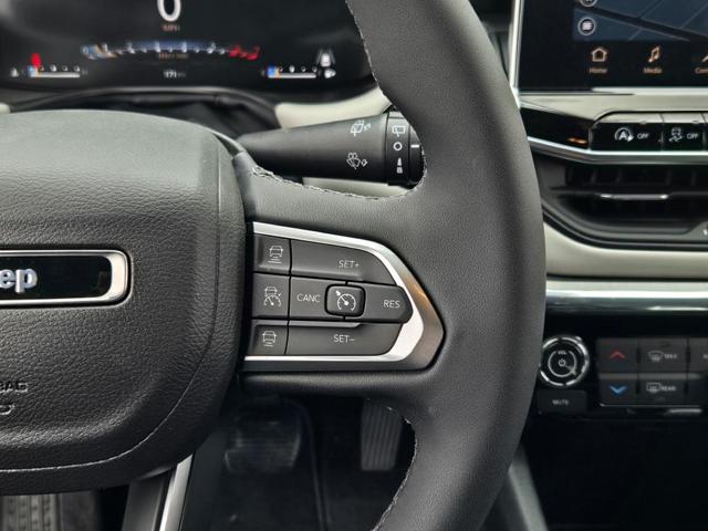 Photo of 2024 Bright White Clearcoat Jeep Compass