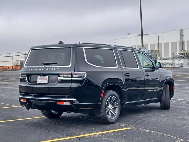 Photo of 2024 Diamond Black Crystal Pearlcoat Jeep Grand Wagoneer L
