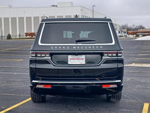 Photo of 2024 Diamond Black Crystal Pearlcoat Jeep Grand Wagoneer L
