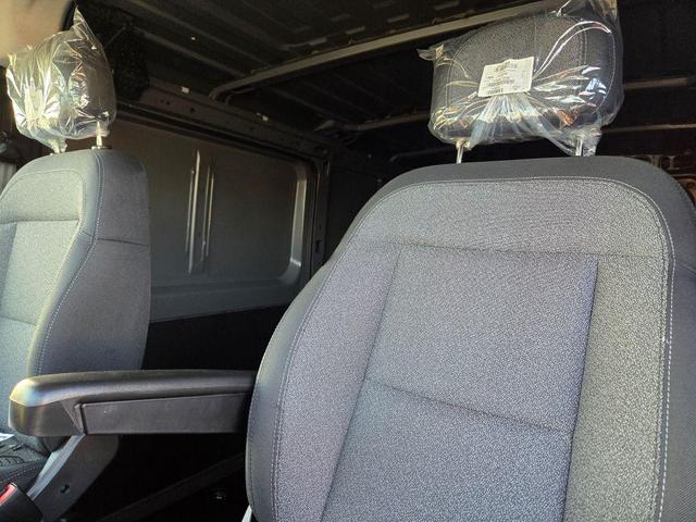 Photo of 2025 Grey RAM ProMaster 1500