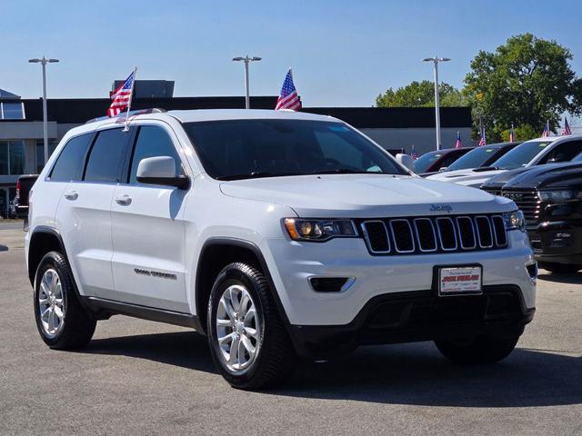Photo of 2021 Bright White Clearcoat Jeep Grand Cherokee