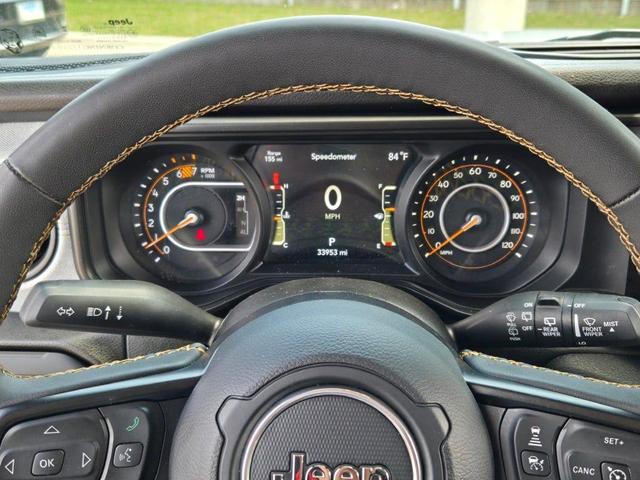 Photo of 2024 Silver Zynith Clearcoat Jeep Wrangler