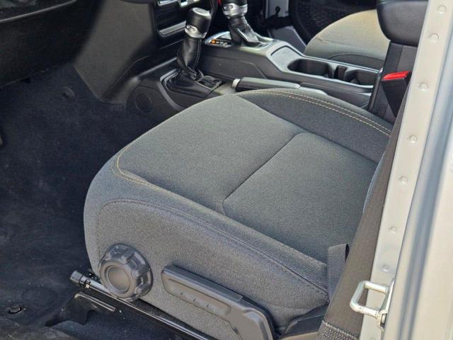 Photo of 2024 Silver Zynith Clearcoat Jeep Wrangler