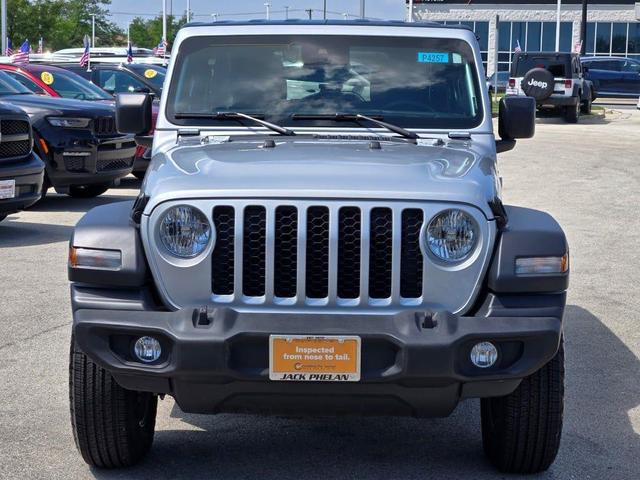 Photo of 2024 Silver Zynith Clearcoat Jeep Wrangler