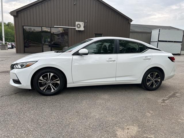 Photo of 2022 Cloud White Nissan Sentra