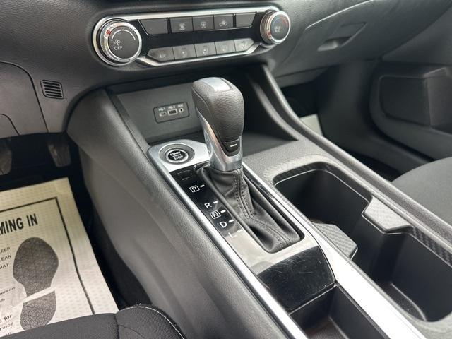 Photo of 2022 Cloud White Nissan Sentra