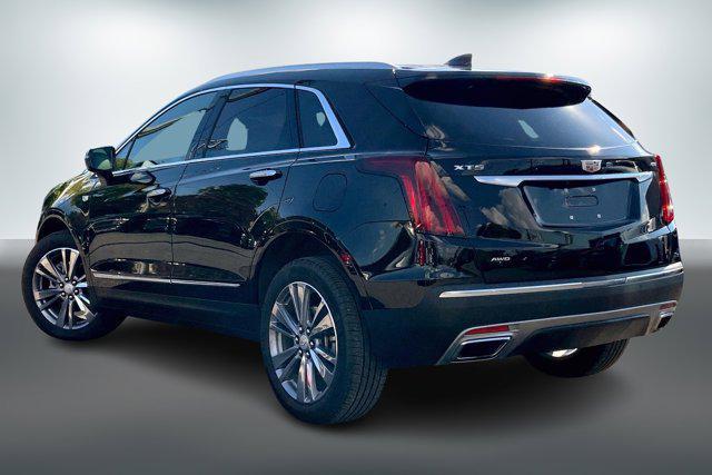 Photo of 2025 Stellar Black Metallic Cadillac XT5