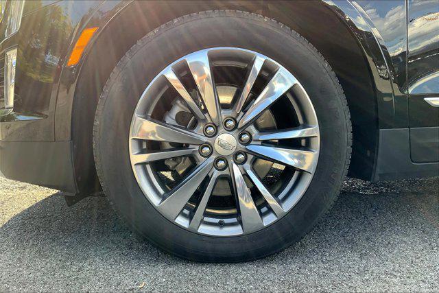 Photo of 2025 Stellar Black Metallic Cadillac XT5