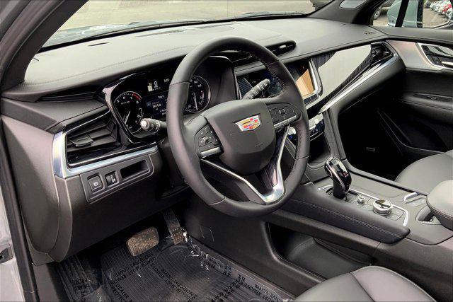 Photo of 2025 Argent Silver Metallic Cadillac XT6