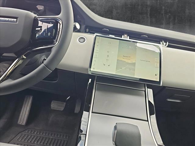 Photo of 2026 Fuji White Land Rover Range Rover Evoque