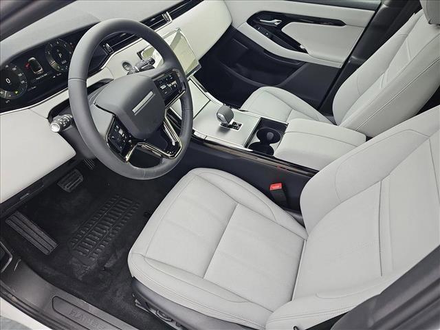 Photo of 2026 Fuji White Land Rover Range Rover Evoque