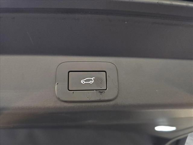 Photo of 2025 Borasco Grey Metallic Land Rover Range Rover Sport