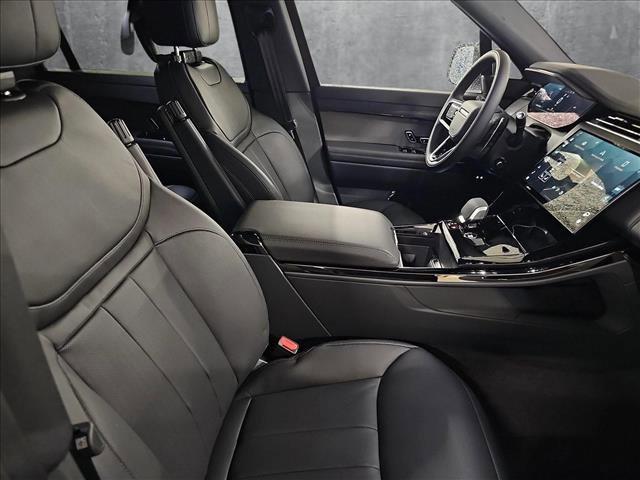 Photo of 2025 Borasco Grey Metallic Land Rover Range Rover Sport