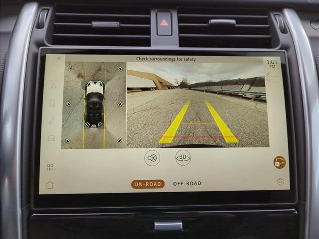 Photo of 2024 Santorini Black Metallic Land Rover Discovery