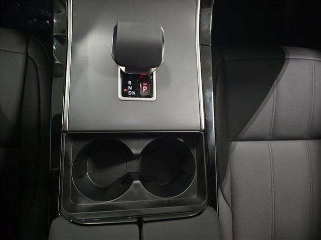 Photo of 2026 Fuji White Land Rover Range Rover Evoque