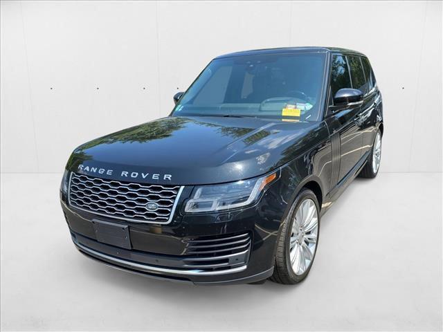Photo of 2018 Santorini Black Metallic Land Rover Range Rover