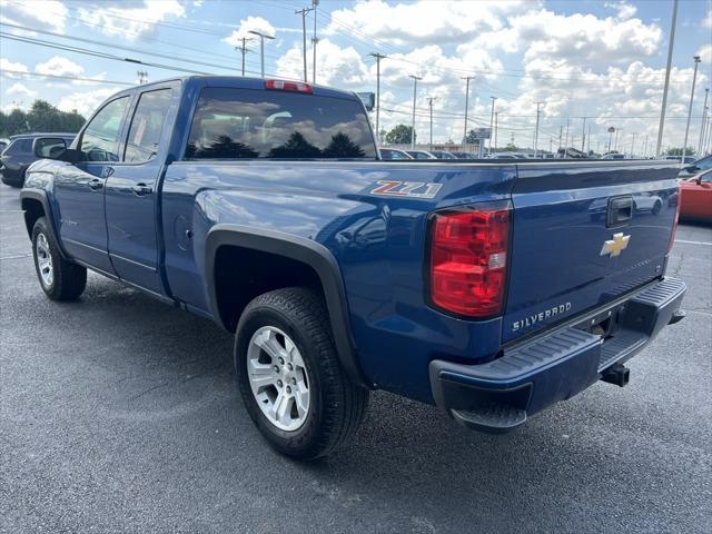 Photo of 2017 Deep Ocean Blue Metallic Chevrolet Silverado 1500