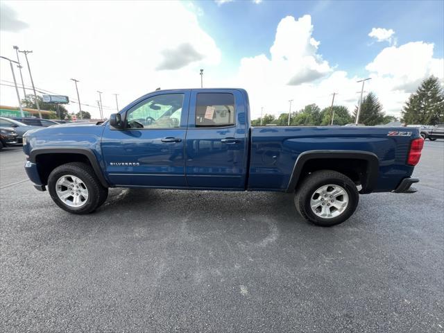 Photo of 2017 Deep Ocean Blue Metallic Chevrolet Silverado 1500
