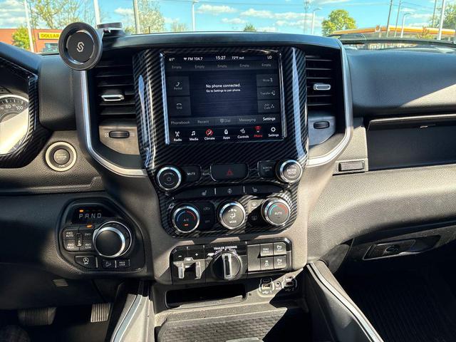 Photo of 2021 Granite Crystal Metallic Clearcoat RAM 1500
