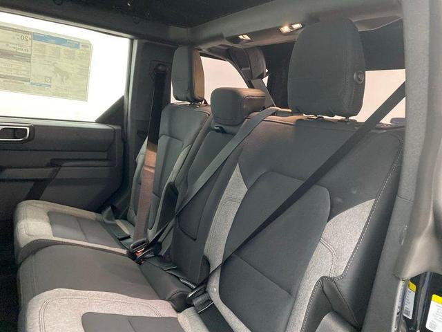Photo of 2025 Shadow Black Ford Bronco