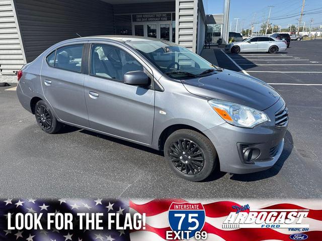 Photo of 2017 Mercury Gray Mitsubishi Mirage G4