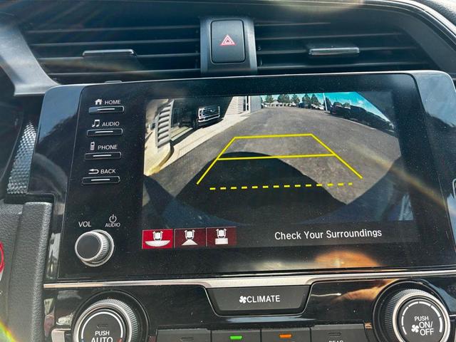 Photo of 2021 Gray Honda Civic