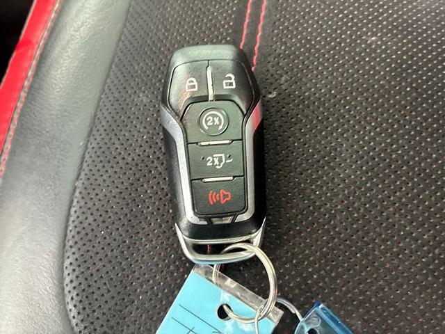 Photo of 2016 Magnetic Ford F-150