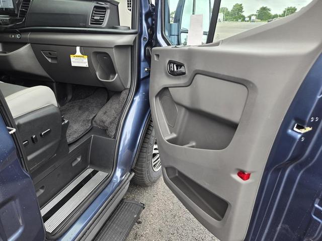Photo of 2025 Blue Metallic Ford Transit-150